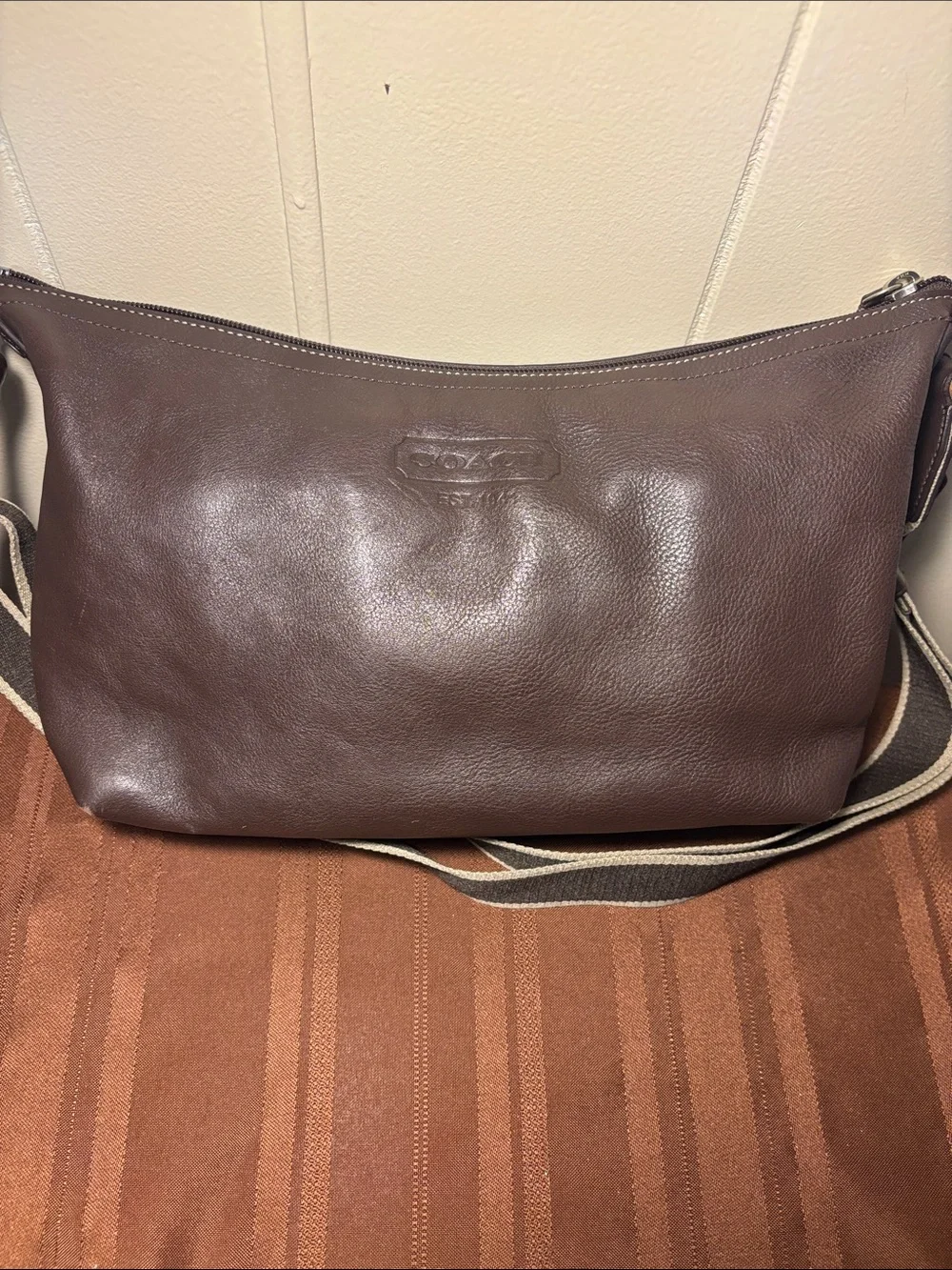 EUC Coach F70559 Brown Leather Messenger Shoulder Bag Webbed Stripe Strap - Picture 2 of 16